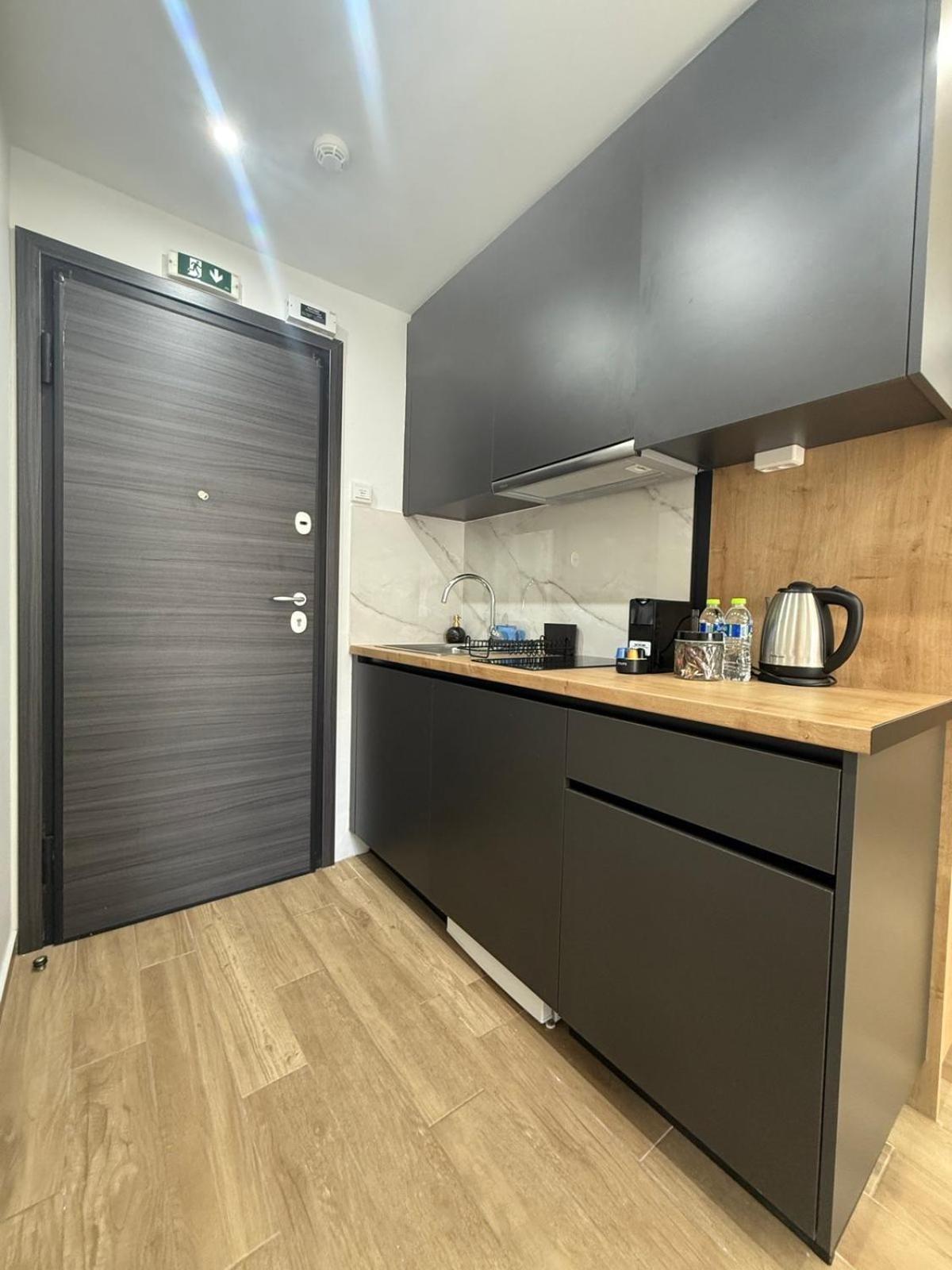 Xclusive Athens Suites Eksteriør billede